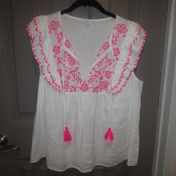 Women Crown & Ivy XL White/Pink Top, Flutter Sleeve, "V" Neck Opening w/Ties - Picture 1 of 7